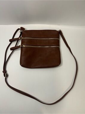 Brown Leather Crossbody Bag with Dual Zippers - Brand Solene